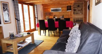 "Le Savoy" appartement de standing au cœur du village/piscine/garage