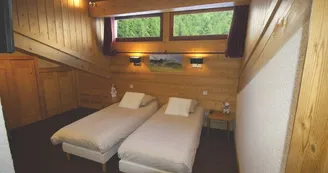 Chez Charles****｜Cosy & Belle vue, Skis aux pieds - Piscine couverte - Viachamonix.com