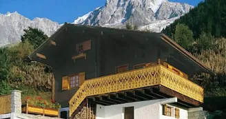 CHALET LES GLACIERS CHALET LES GLACIERS