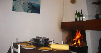 Appartement rez de jardin face au Mont Blanc